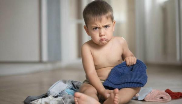 Ребенок не хочет одеваться что делать