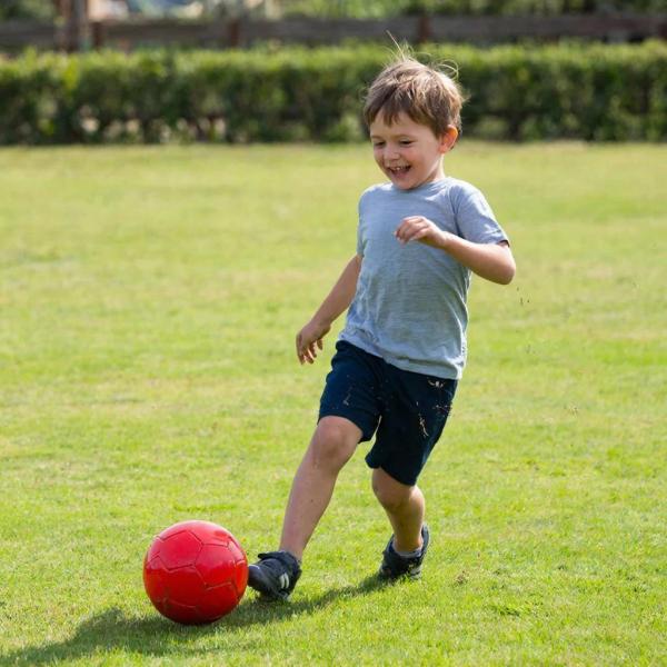 ребенок плохо ловит мяч почему